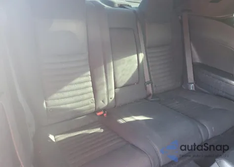 2013 Dodge Challenger Sxt z USA, uszkodzony, nr VIN 2C3CDYAG5DH611255